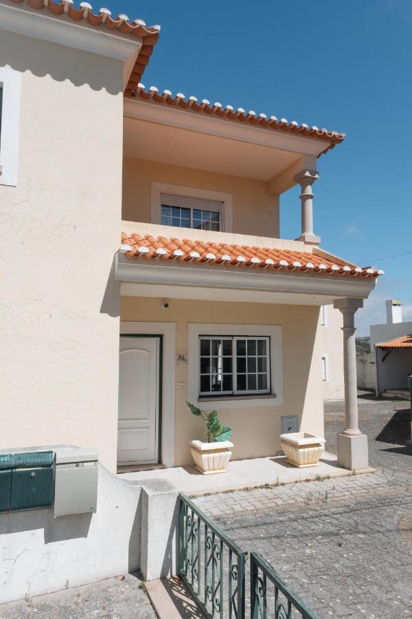 פראייה דה לורינייה Berlenga Beach House מראה חיצוני תמונה